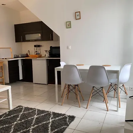 Centre, Pres Avenue De Verdun- Et Casino A 10 Mn A Pied- 4 Personnes *