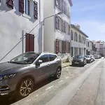 Centre, Pres Avenue De Verdun- Et Casino A 10 Mn A Pied- 4 Personnes Биарриц